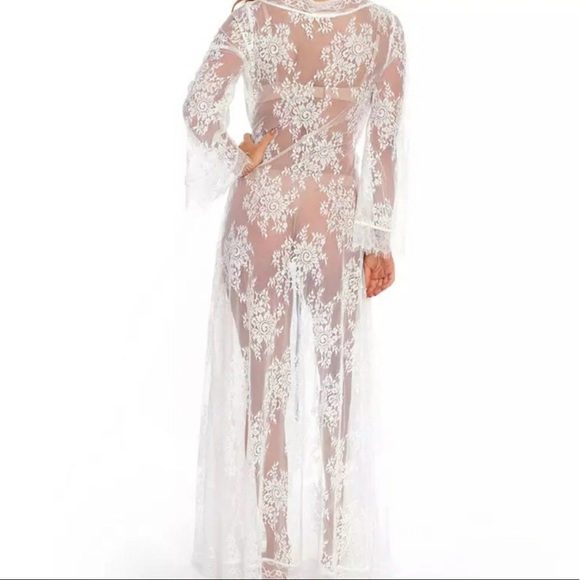 ❤️💋🌸🐝 Elegant White Lace Kimono‼️🥰 - Picture 6 of 8